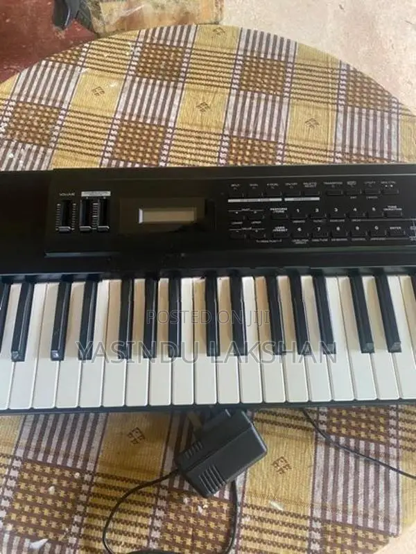 Roland Rolend xp10