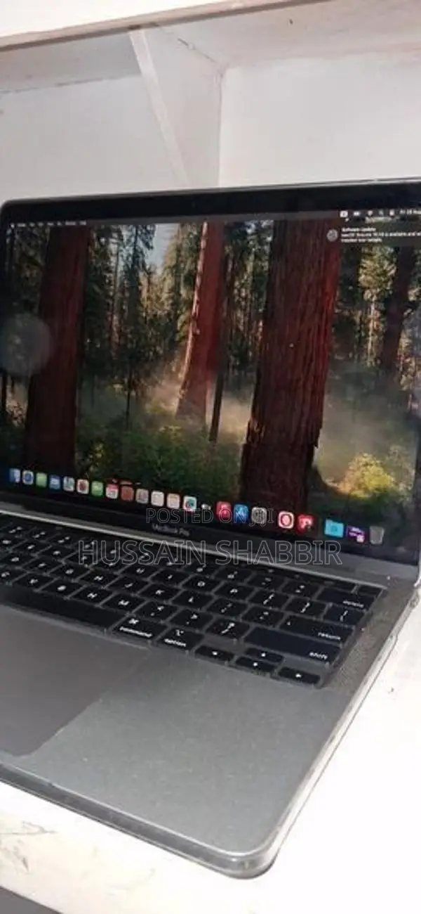 Apple MacBook Pro 13-inch (2020)