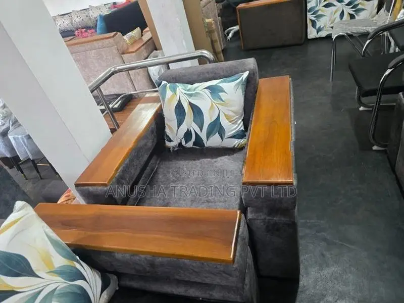 Brand New Luxury Sofa Set