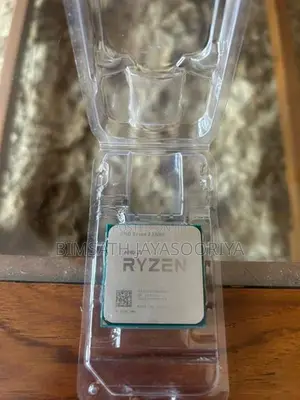AMD RYZEN 3 3200G