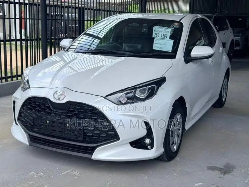 Toyota Yaris X Grade Safty 2024