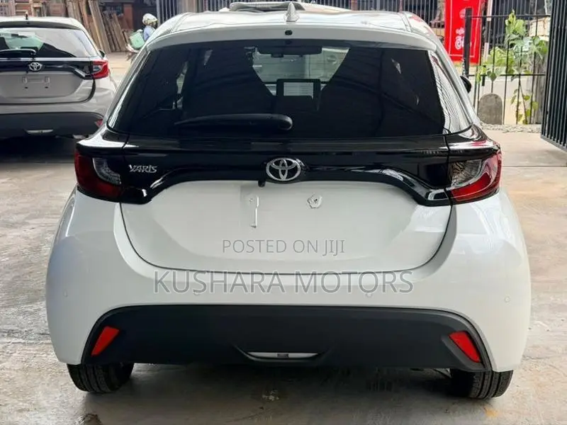 Toyota Yaris X Grade Safty 2024