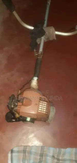 Grass Cutter Machine