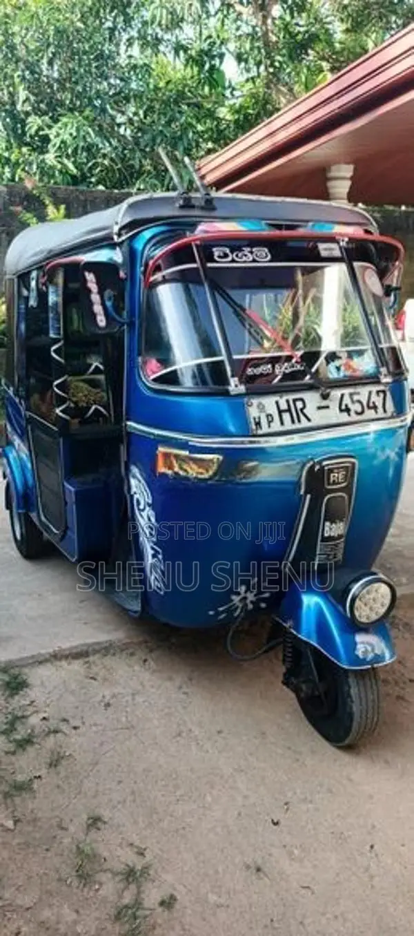 Bajaj RE 2003