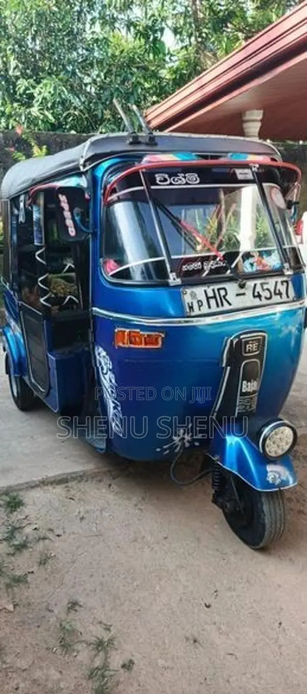 Bajaj RE 2003