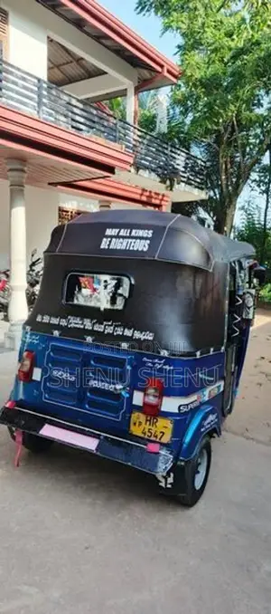 Bajaj RE 2003