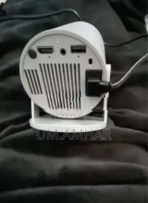 HY300 Smart LED Projector (Android)