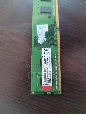 DDR 4 - 4GB