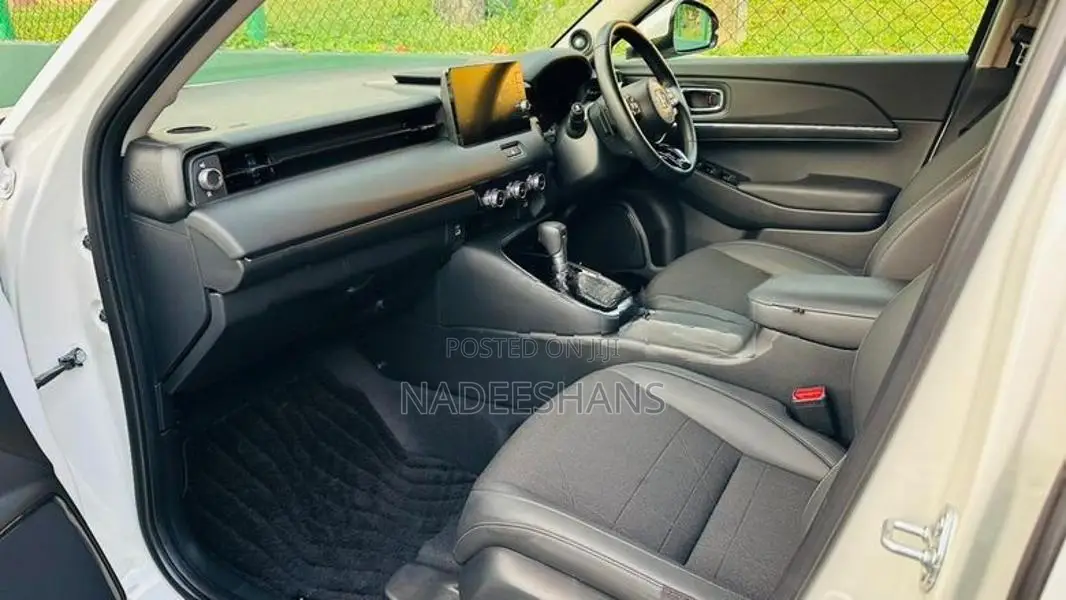 Honda Vezel Z Premium Black Edi 2024