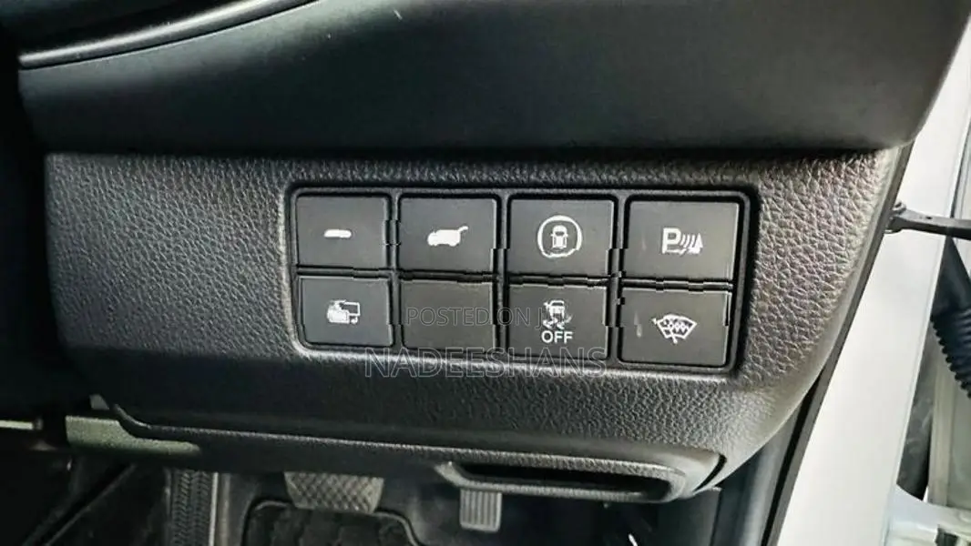 Honda Vezel Z Premium Black Edi 2024