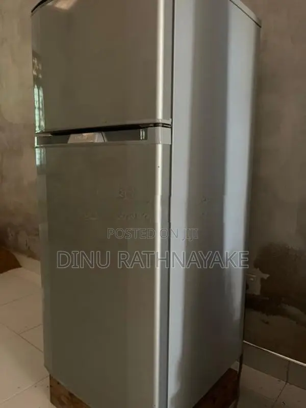 Hitachi Refrigerator