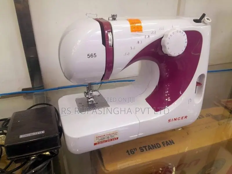 Singer Protable Sewing Machine