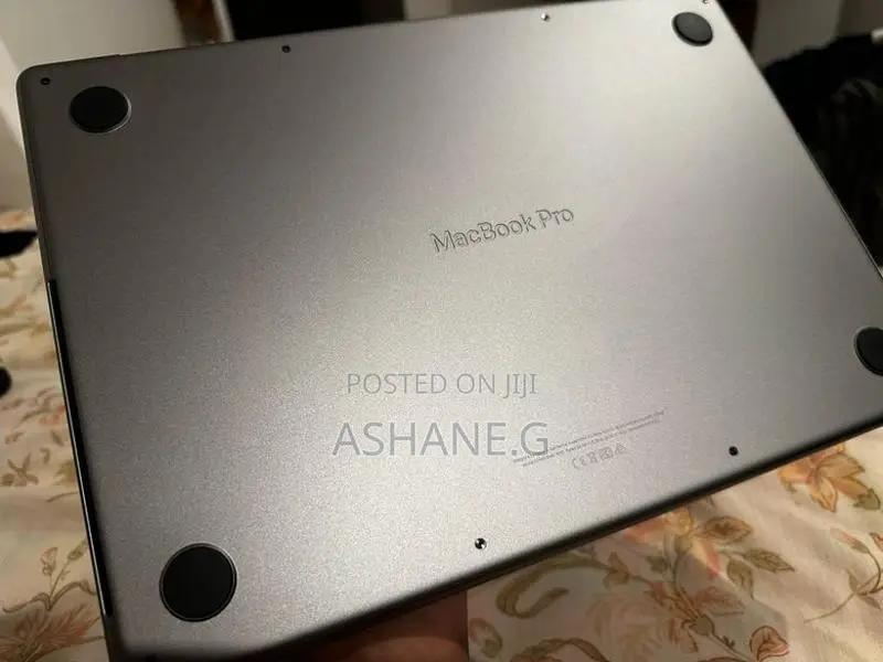 MacBook Pro 14" 16GB|512GB