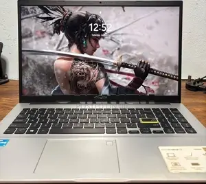 ASUS Vivobook x513EA
