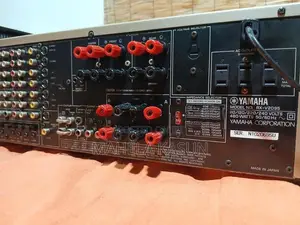 YAMAHA RX-V2095