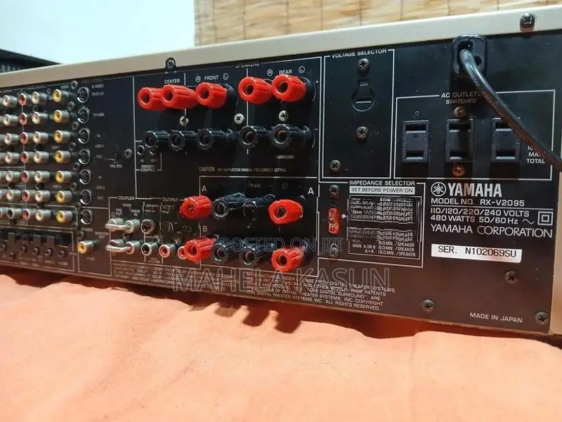 YAMAHA RX-V2095
