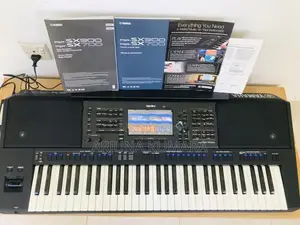 Yamaha Psr SX700 Keyboard