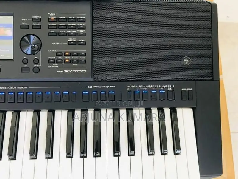 Yamaha Psr SX700 Keyboard