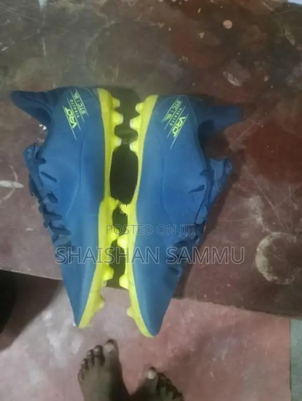 Kipsta Football Boot