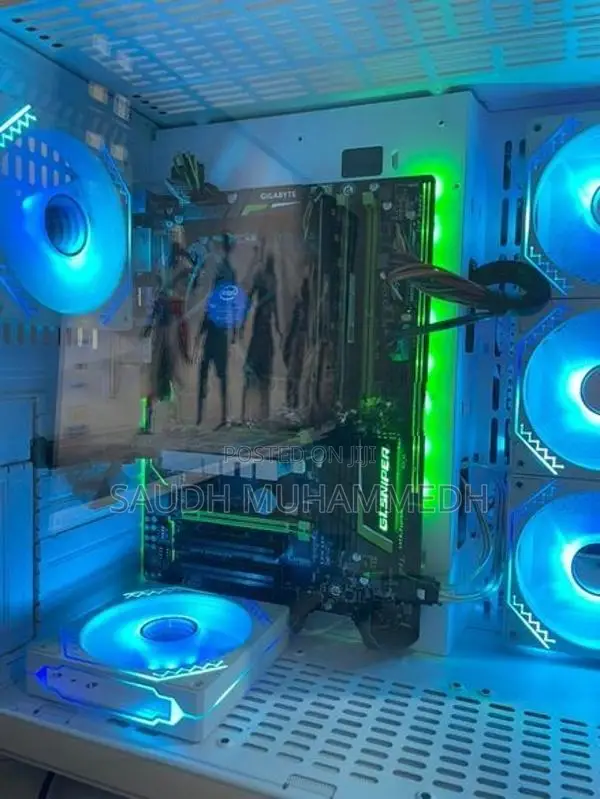White Gaming Pc With ARGB Fan