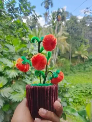 Pipe Cleaners Flower Pot