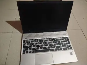 HP Pavilion 15 CS3049tx