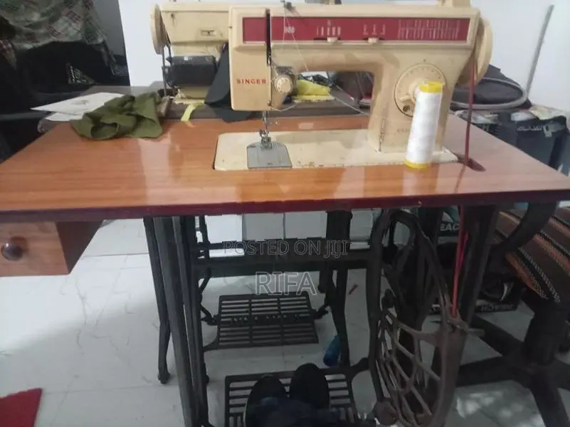 Singer Sewing Machine