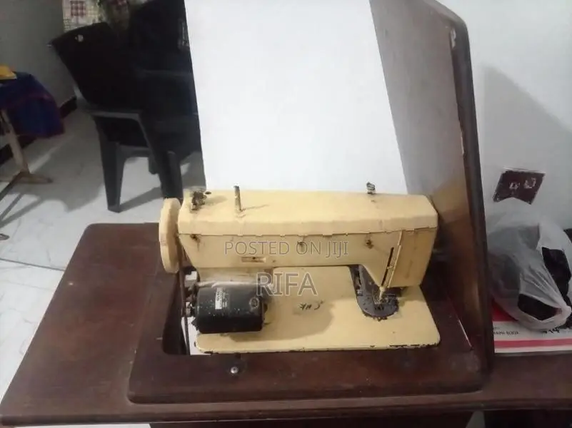 Singer Sewing Machine