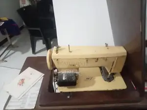Singer Sewing Machine