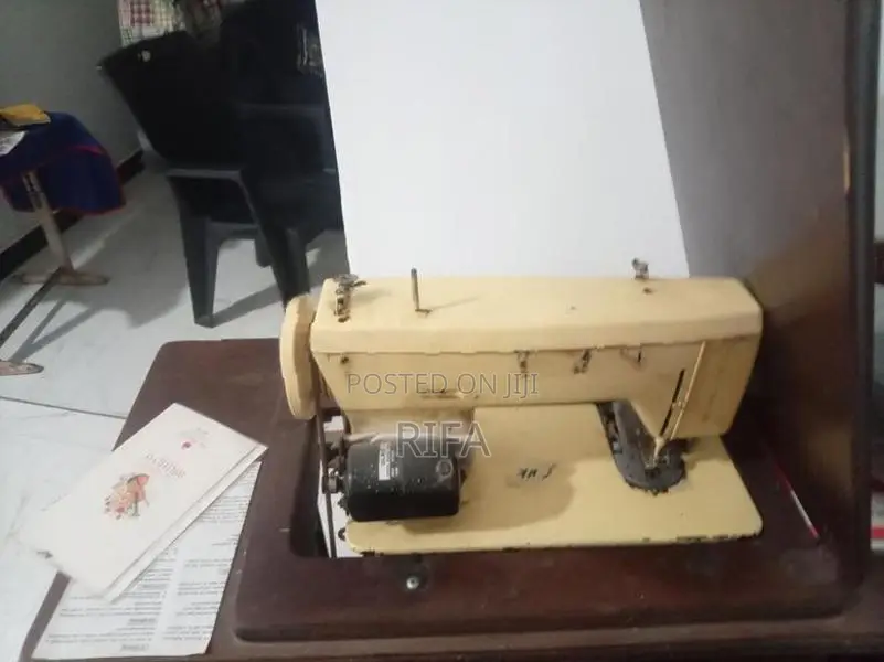 Singer Sewing Machine