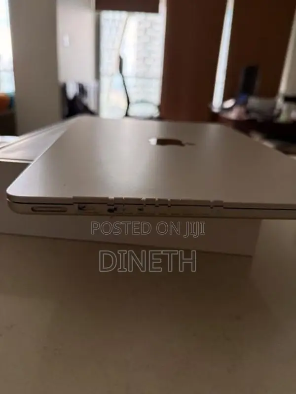 Apple MacBook Air M4 24GB 512GB
