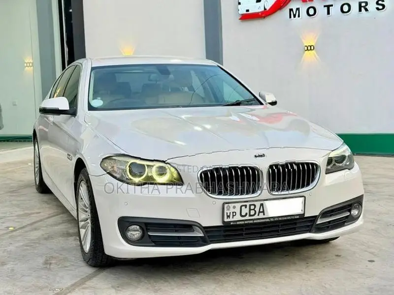BMW 520d F10 3 OPTION 2016