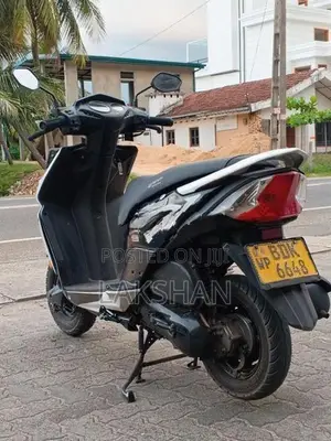 Honda Dio 2017