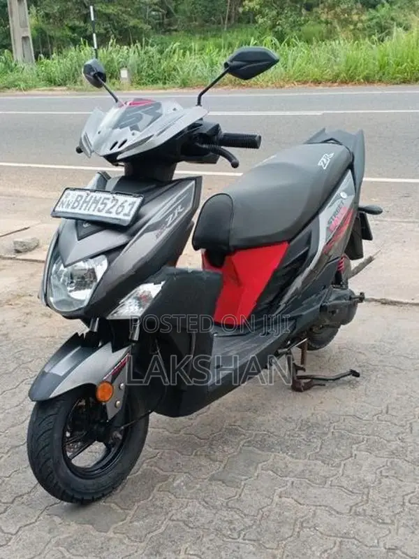 Yamaha RayZR 2020