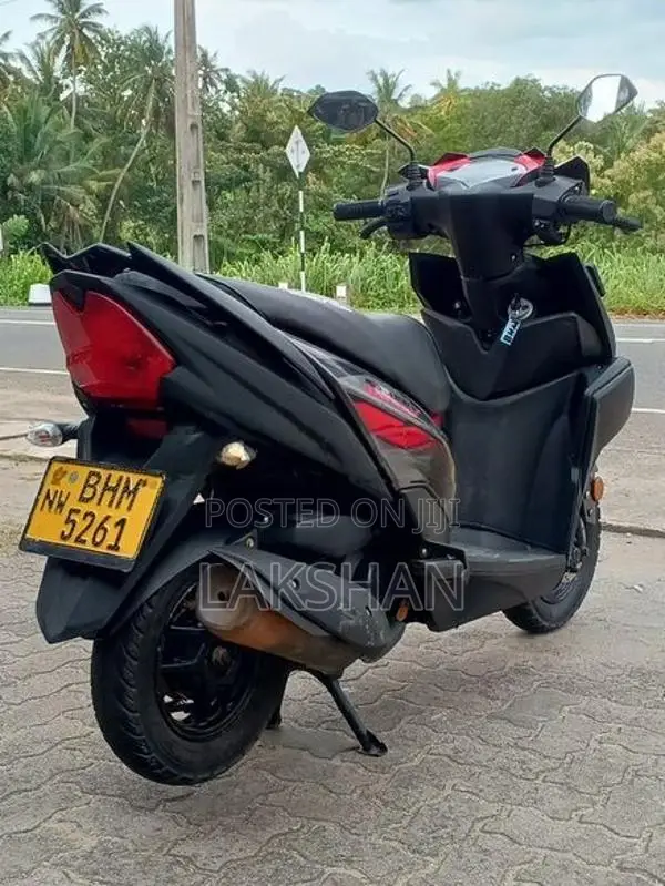 Yamaha RayZR 2020