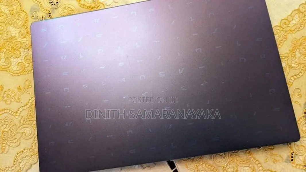 ASUS Vivobook
