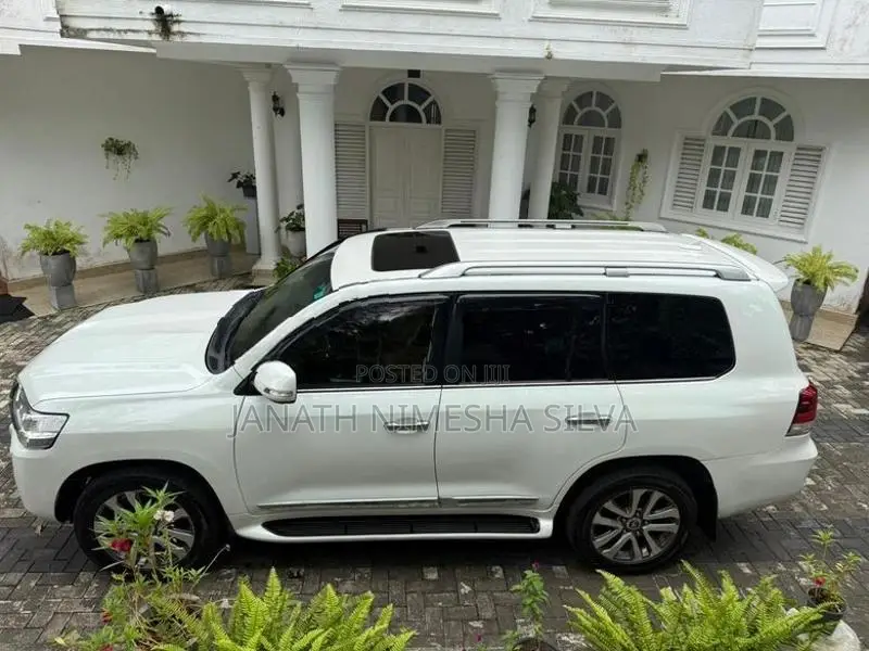 Toyota Land Cruiser ZX 2015
