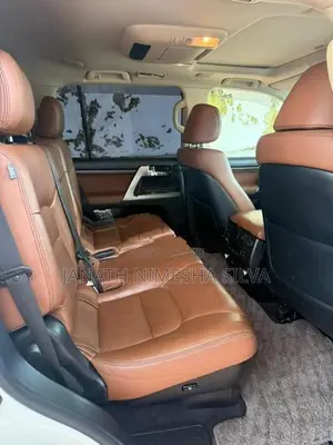 Toyota Land Cruiser ZX 2015