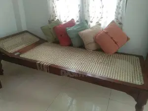 don_corolis Antique Bed