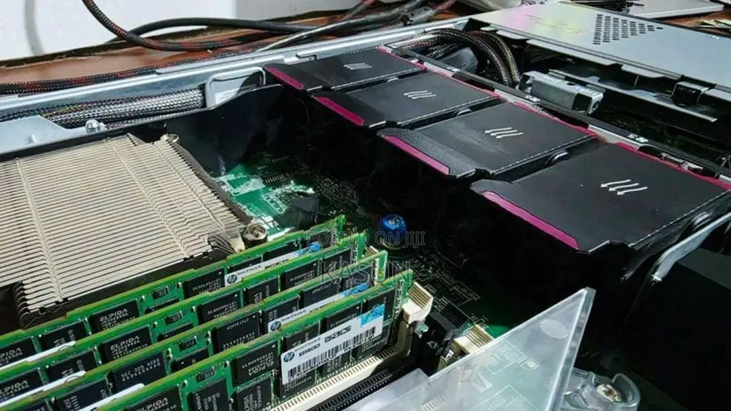 HP ProLiant DL360e Gen 8 Server