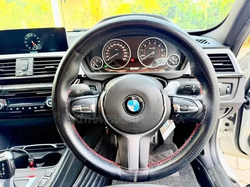 BMW 318is M sport 2016