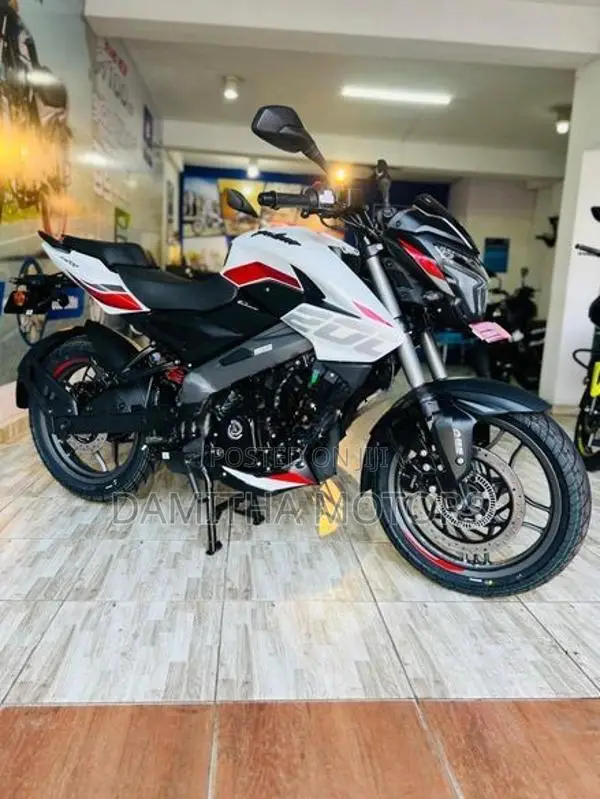 Bajaj Pulsar NS200 2026