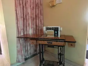 Usha Excella 55 Sewing Machine