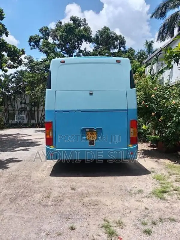 Ashok Leyland Viking 2011