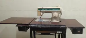 Singer Contessa ZIG ZAG Sewing Machine