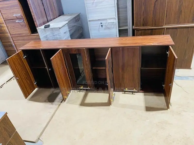 Modern 6 Doors Pantry Cupboard