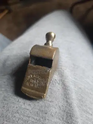 Whistle 1946