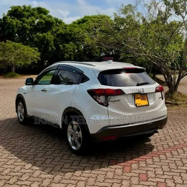 Honda Vezel 2013