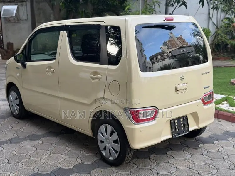 Suzuki Wagon R FX Hybrid-4 Way-Hud 2024