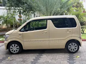 Suzuki Wagon R FX Hybrid-4 Way-Hud 2024